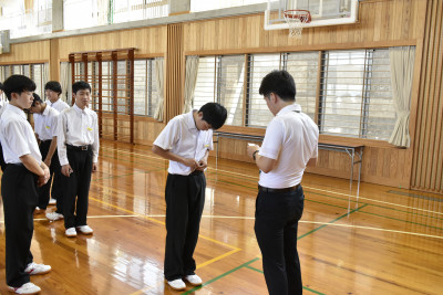 チェック　